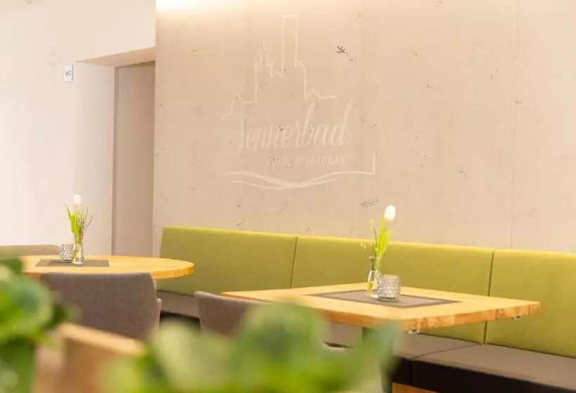 ホテル Restaurant Sennerbad