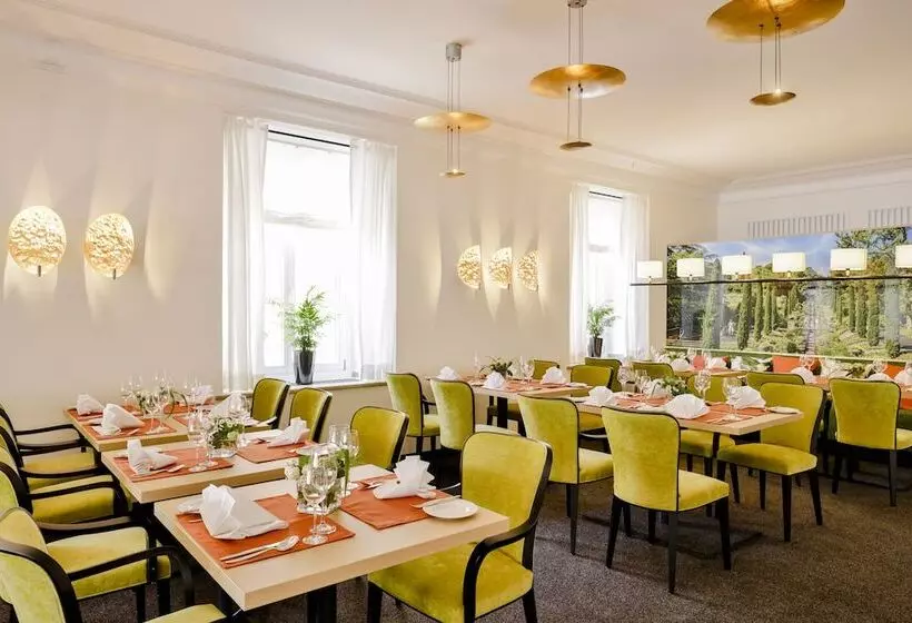 Hotelli Reutemannseegarten