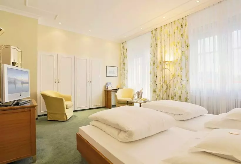 Hotelli Reutemannseegarten