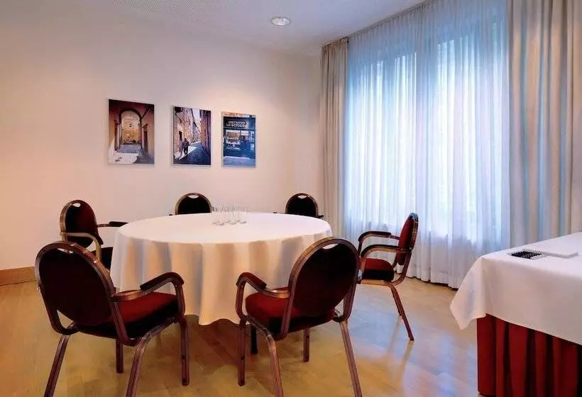 Hotel Sheraton Carlton  Nuernberg