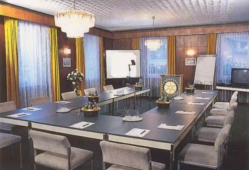 Hotel Strauss