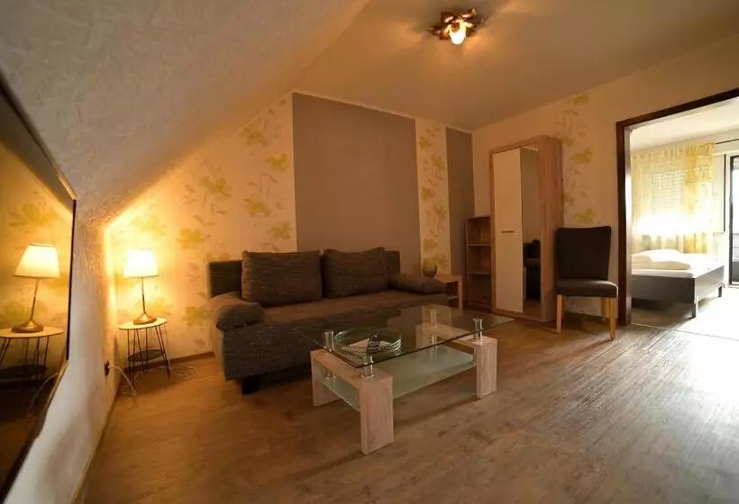 Hotel Zrenners Garni