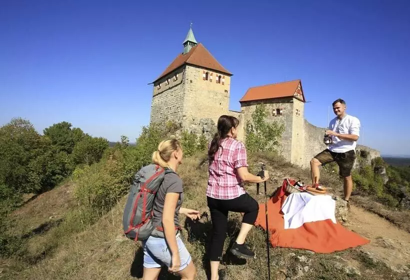 Landidyll Hotel Zum Alten Schloss