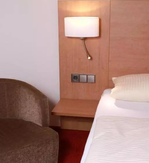 فندق Goldenes Fass In Rothenburg Ob Der Tauber