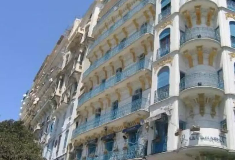 هتل Albert Premier