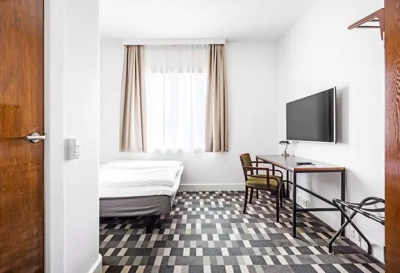 호텔 Astoria, Best Western Signature Collection