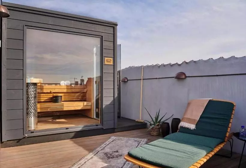 Отель Sct. Thomas