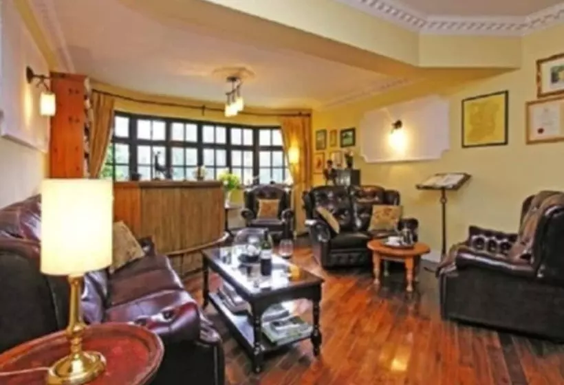 Hotel 19th Green Guesthouse