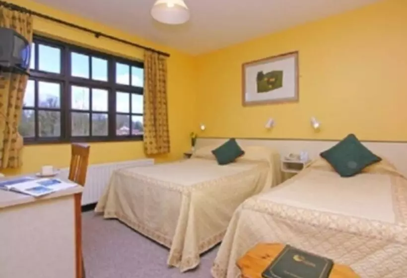 Hotel 19th Green Guesthouse