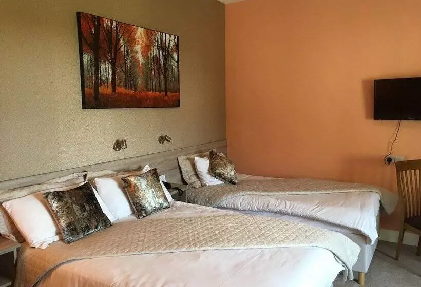 Hotel 19th Green Guesthouse