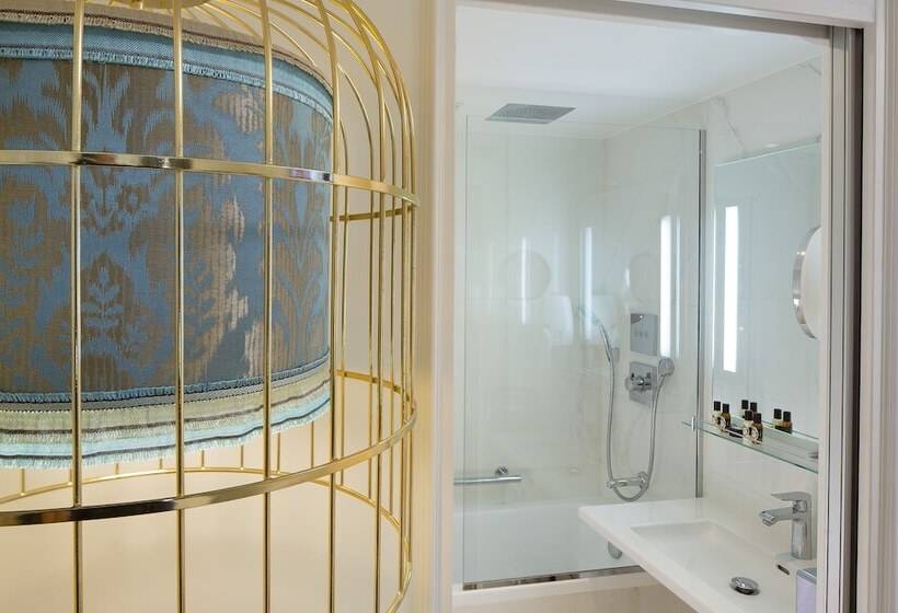 هتل Académie Hôtel Saint Germain