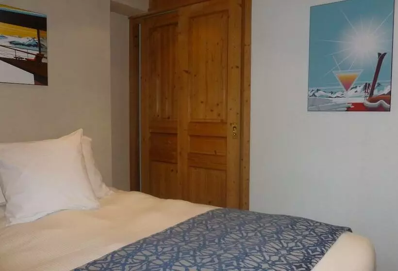 호텔 Aiguille Du Midi   Hôtel & Restaurant