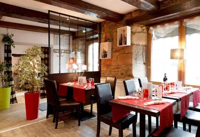 ホテル Auberge Du Cheval Blanc