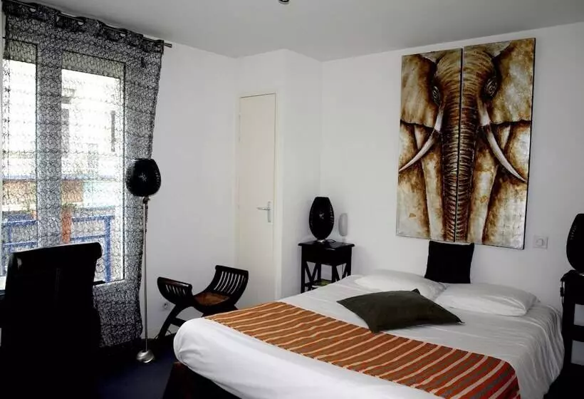 ホテル Auberge Du Cheval Blanc