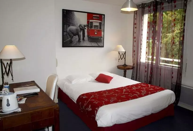 호텔 Auberge Du Cheval Blanc