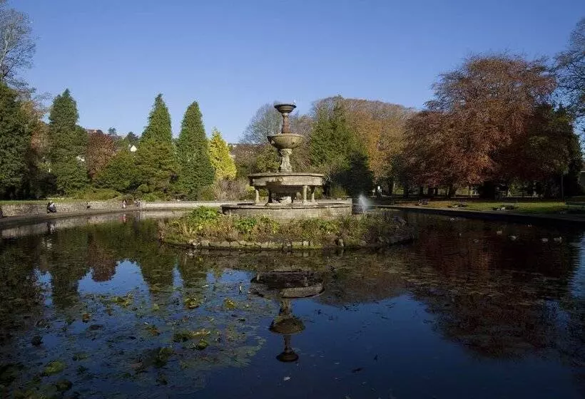 Clayton Hotel Silver Springs