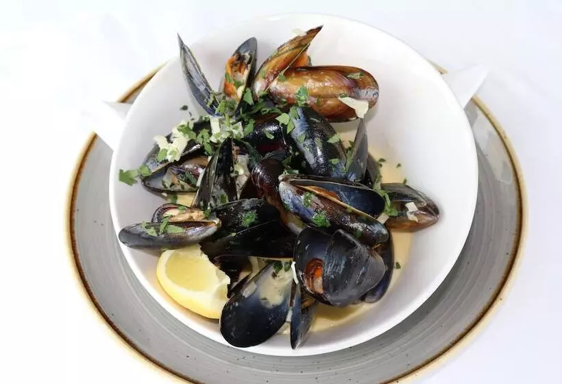 Clayton Hotel Silver Springs