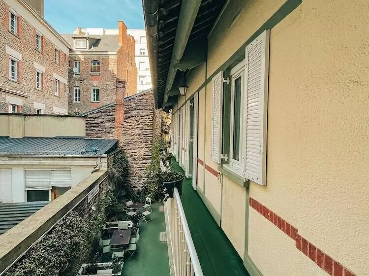 Garden Hotel Rennes Centre Gare