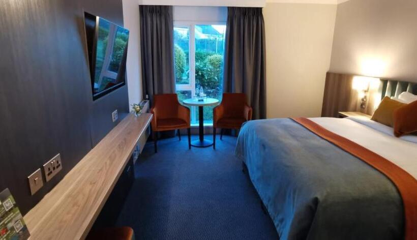 Greenhills Hotel Limerick