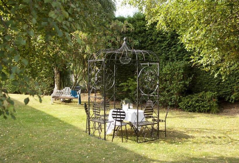 Greenhills Hotel Limerick