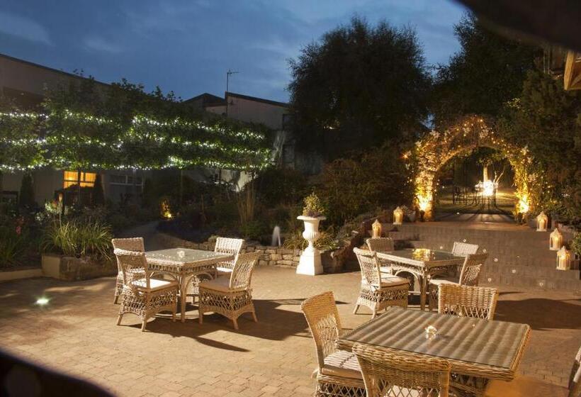 Greenhills Hotel Limerick