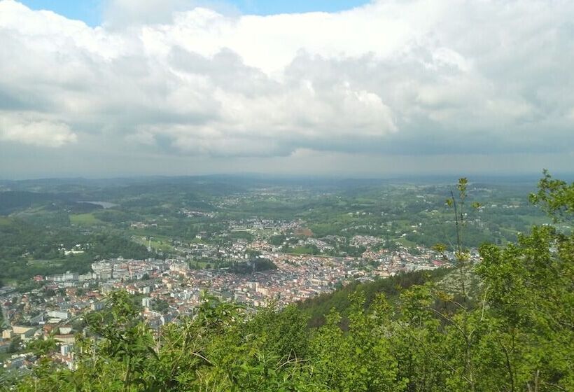 בית מלון כפרי Aux Armes de Belgique