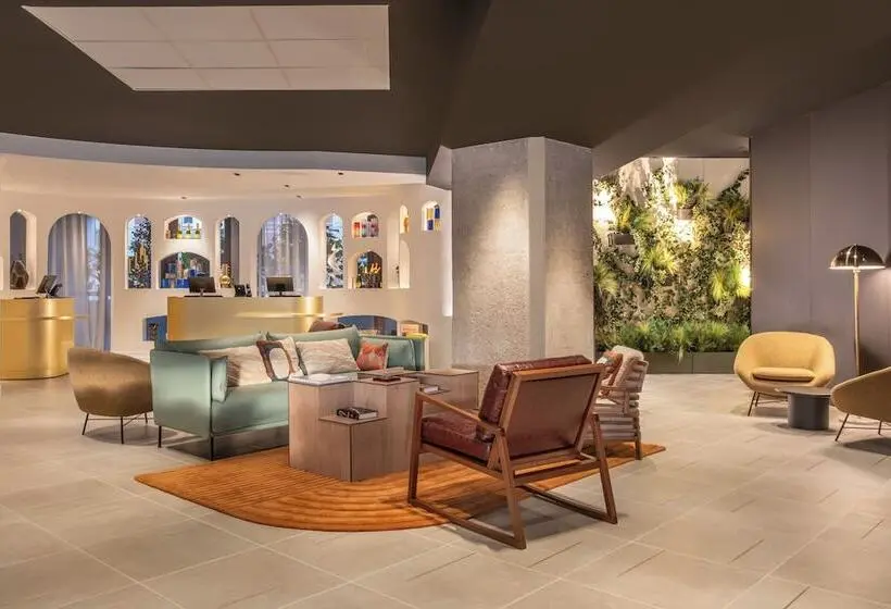 ホテル Hyatt Centric Reims