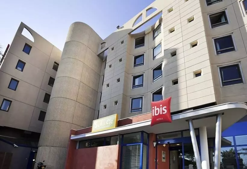 Отель Ibis Marseille Centre Gare Saint Charles