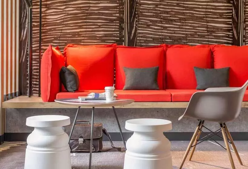 호텔 Ibis Nantes Centre Tour Bretagne