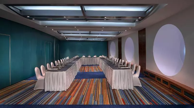 Jumeirah Beach Hotel Dubai