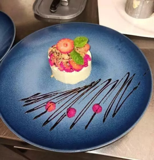 בית מלון כפרי Logis Le Grand Hôtel Du Louvre