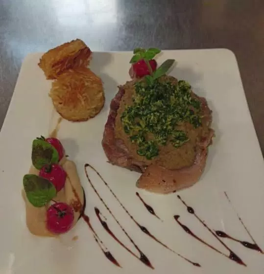 בית מלון כפרי Logis Le Grand Hôtel Du Louvre