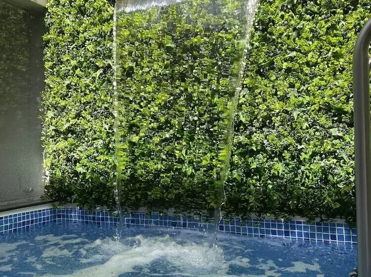 Hotel Mercure Alameda Quito