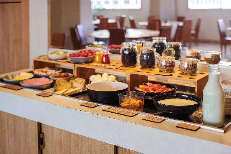 هتل Mercure Rennes Centre Gare