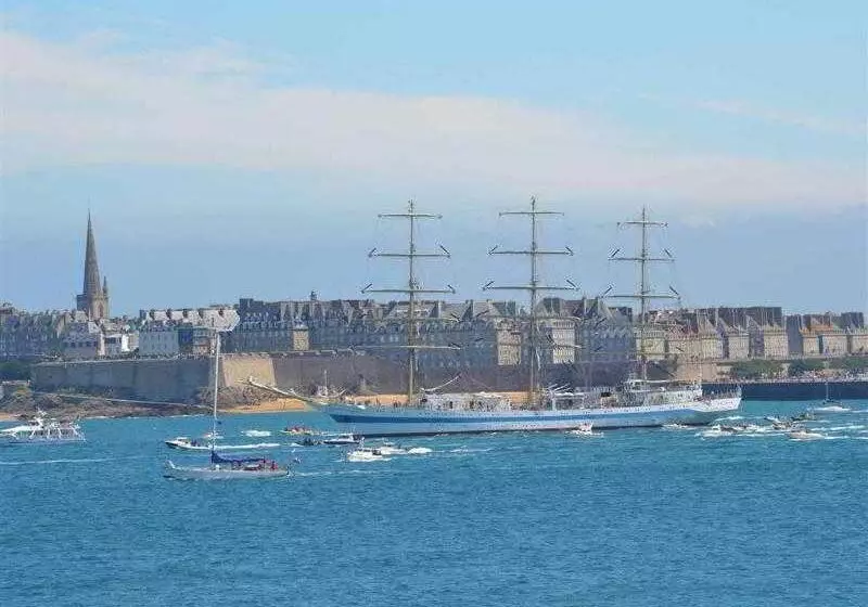 هتل Mercure Rennes Centre Gare