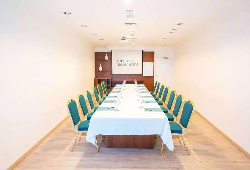 酒店 Occidental Sharjah Grand