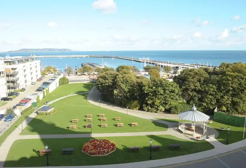 בית מלון כפרי Royal Marine