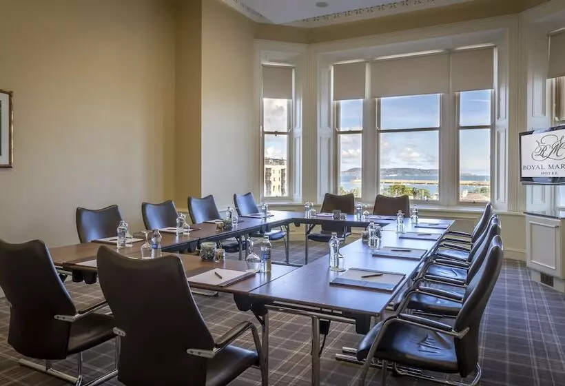 בית מלון כפרי Royal Marine