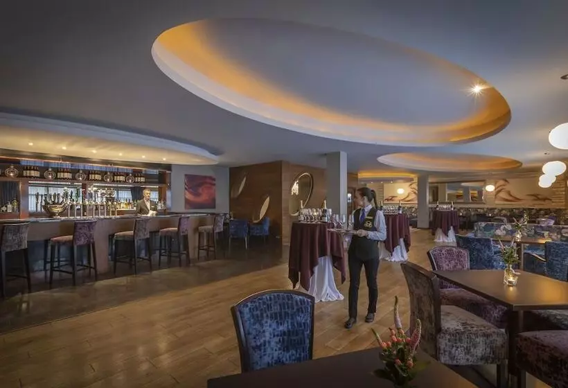 בית מלון כפרי Royal Marine