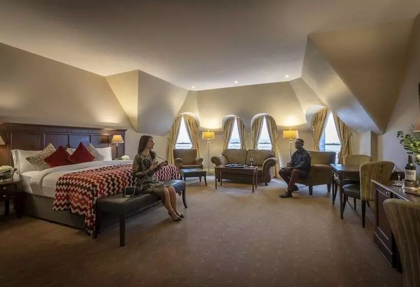 בית מלון כפרי Royal Marine