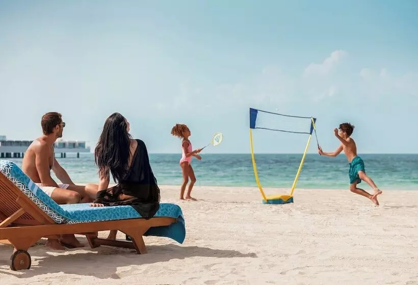 Jumeirah Beach Hotel Dubai
