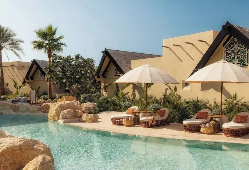Jumeirah Beach Hotel Dubai