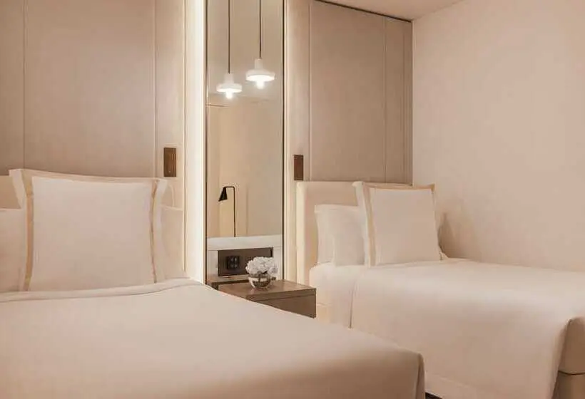 Jumeirah Beach Hotel Dubai