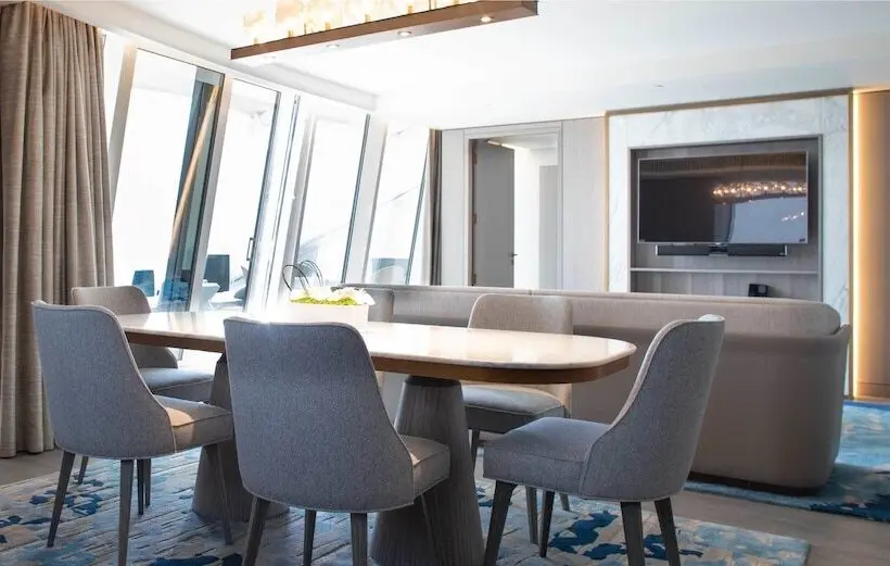 Jumeirah Beach Hotel Dubai