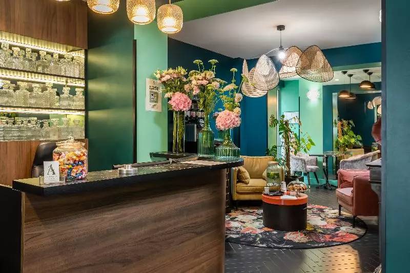 Hotel Archetype Etoile