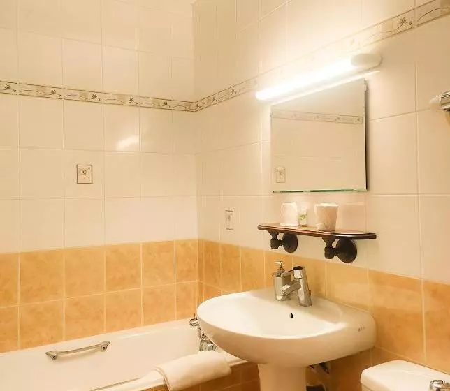 فندق Auberge Saint Jacques