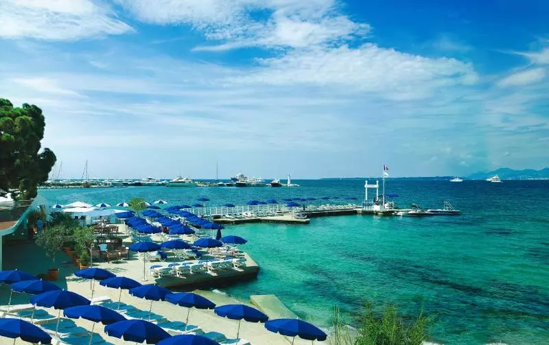 Отель Belles Rives