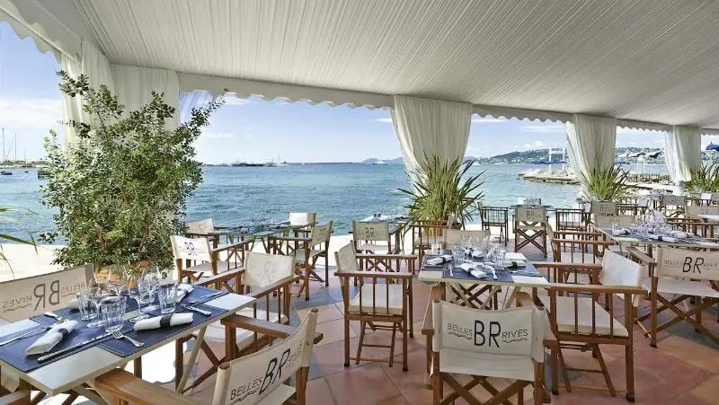 Отель Belles Rives