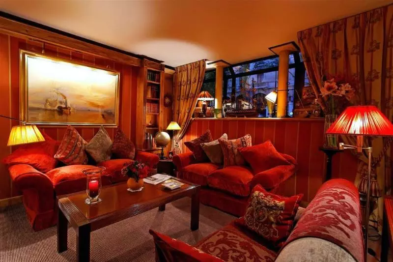 ホテル Britannique