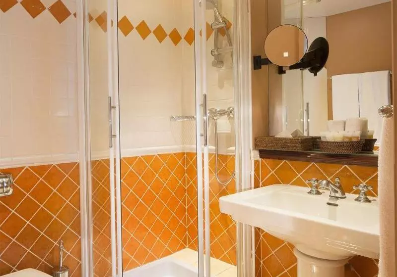 ホテル Britannique